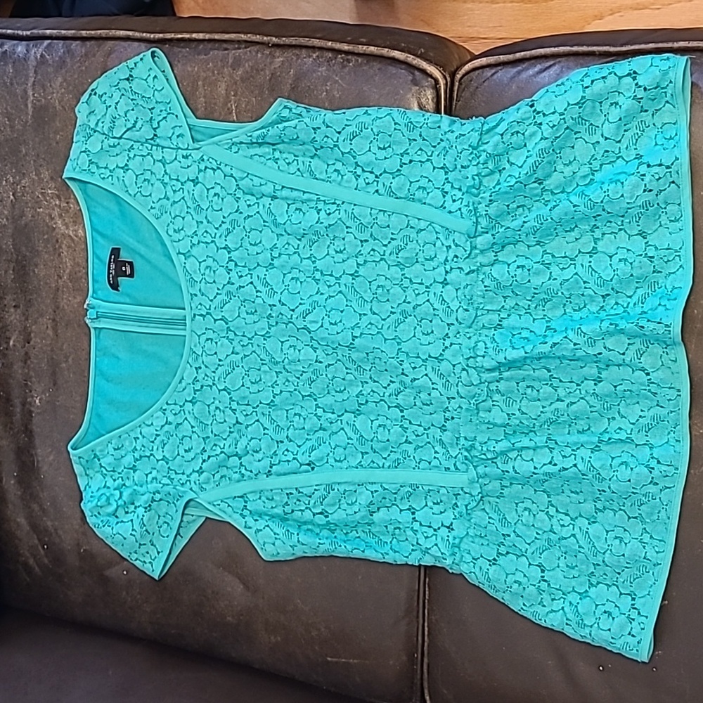 Ann Taylor peplum lace blouse